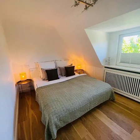 Zentrales, Kuscheliges Ferienhaus In Tinnum Vakantiehuis Sylt