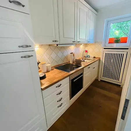 Vakantiehuis Zentrales, Kuscheliges Ferienhaus In Tinnum Sylt